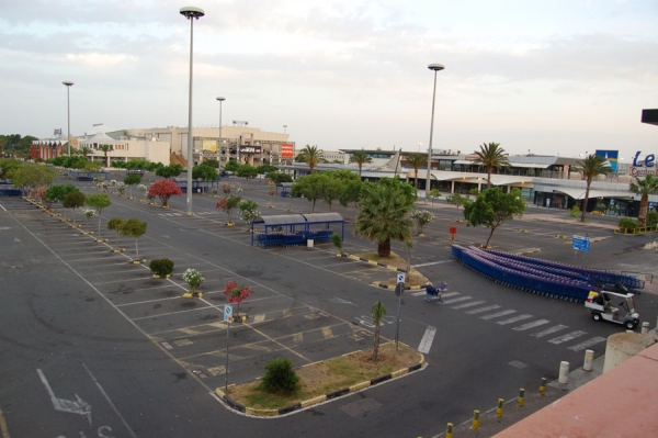 Adeguamento parcheggio Carrefour Cagliari